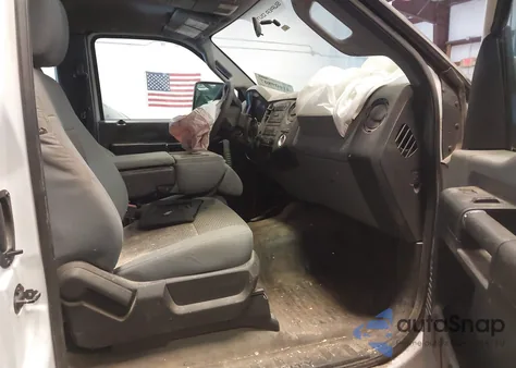 2013 Ford F250 Super Duty from USA, damaged, VIN 1FT7X2B68DEB77475